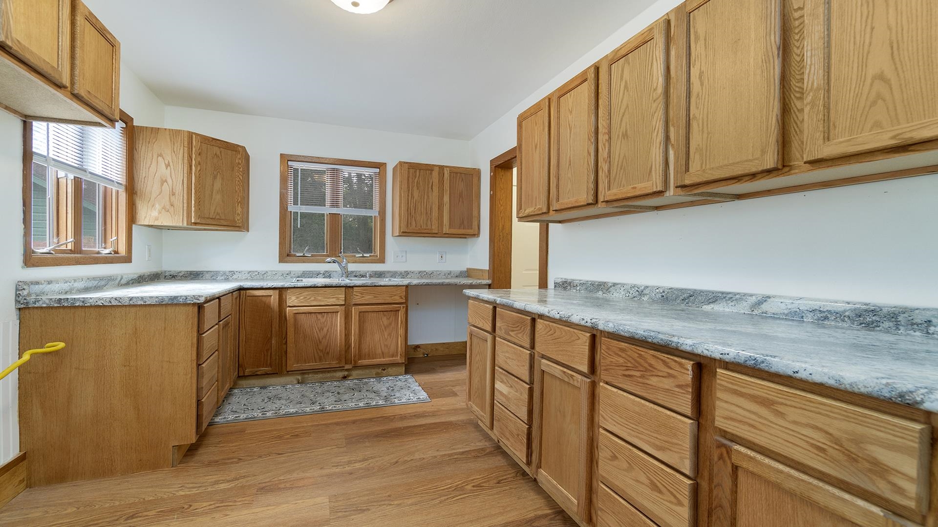10374 Main Street Roscoe, IL 61073 - Photo 17 of 29 Gallery Image 17