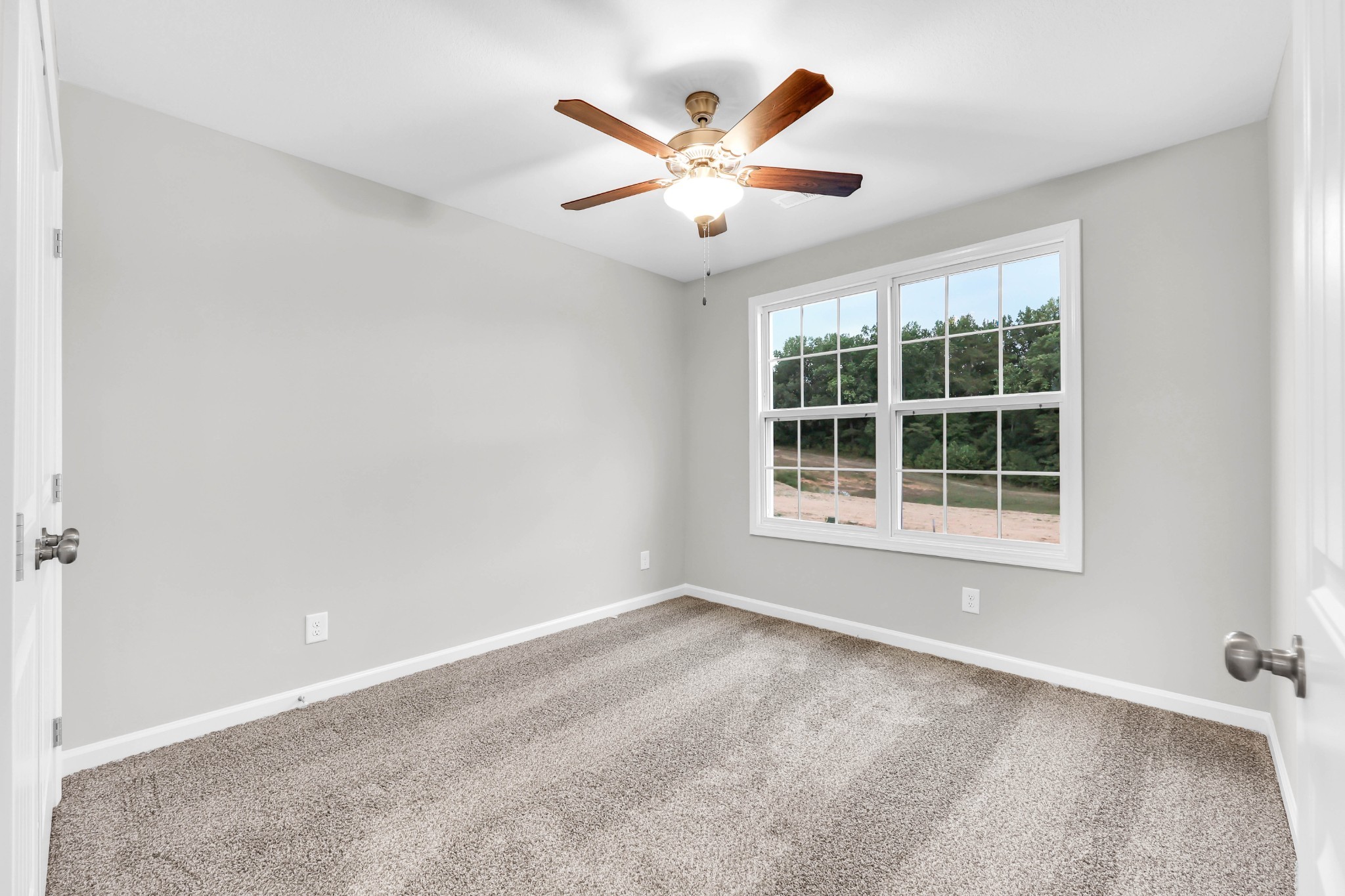 906 Inverness Lane Clarksville, TN 37043 - Photo 28 of 36