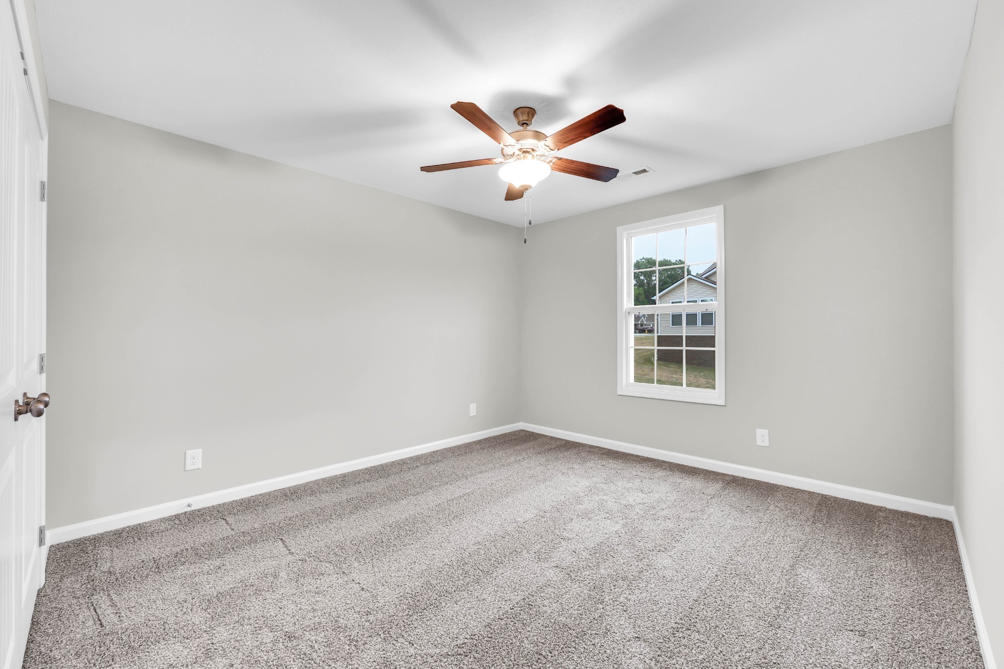 906 Inverness Lane Clarksville, TN 37043 - Photo 34 of 36