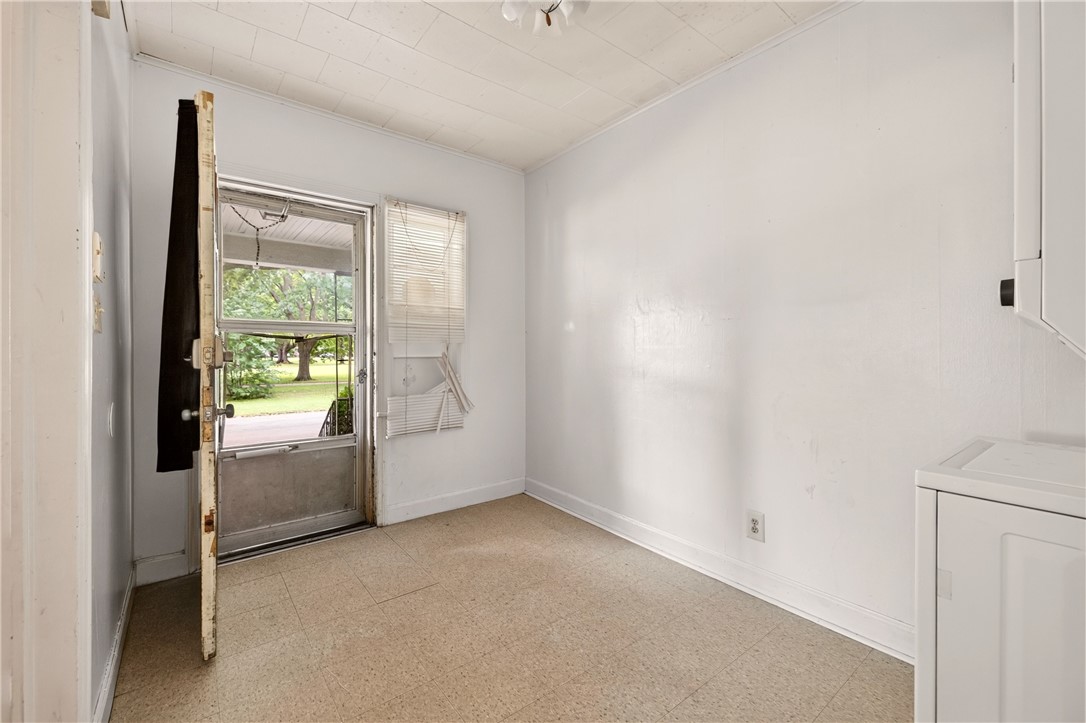 52 Lorimer Street Rochester, NY 14608 - Photo 29 of 38 Gallery Image 29