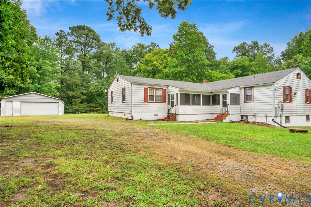 228 Oaktree Road Williamsburg, VA 23188 - Photo 3 of 39 Gallery Image 3