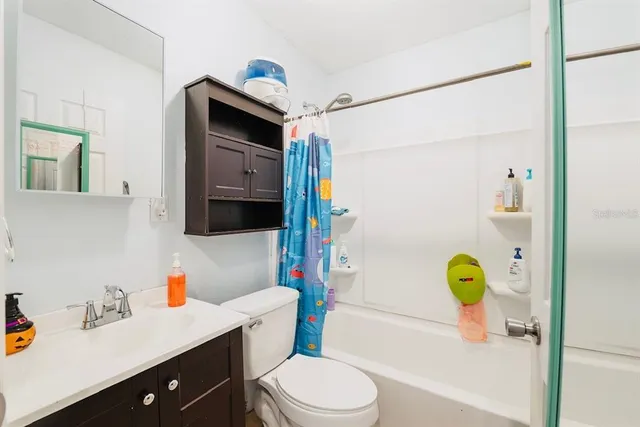 $249,900 | 25145 Northwest 5th Avenue, Newberry, FL 32669