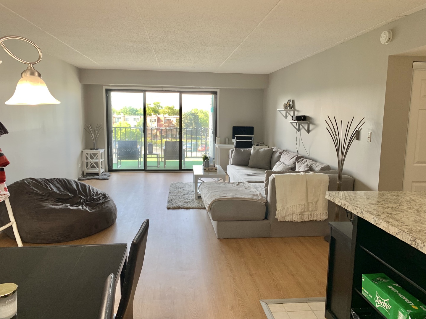 450 Plum Creek Drive, Unit 310 Wheeling, IL 60090 - Photo 7 of 14