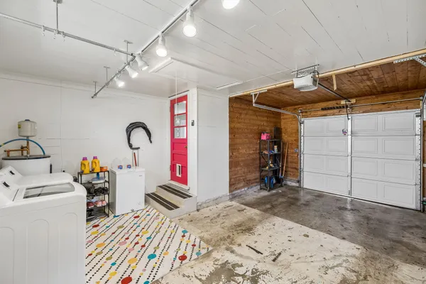 a view of a storage & utility room