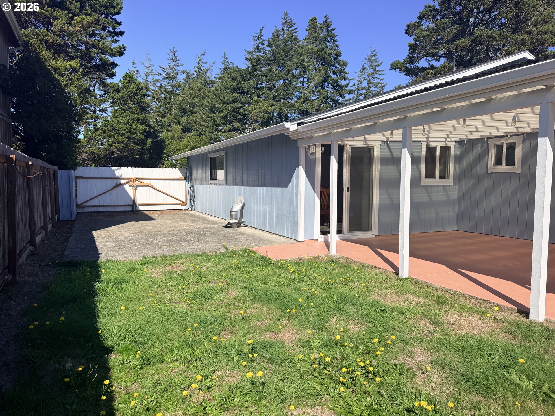 1142 9th Street Florence, OR 97439 - Photo 30 of 35 Gallery Image 30