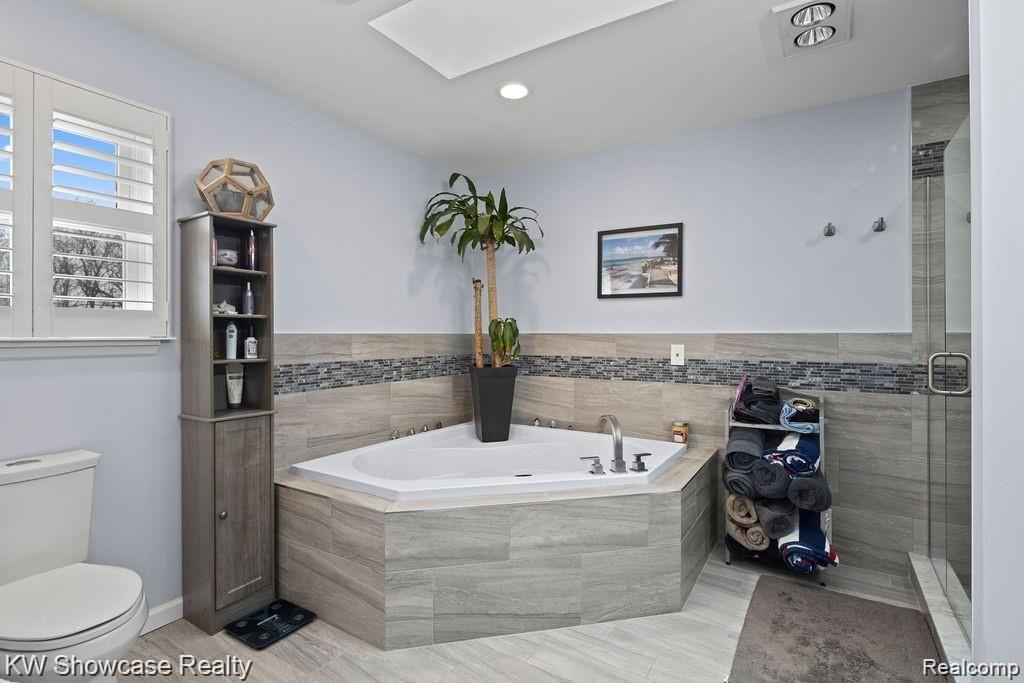 5342 Farley Road Clarkston, MI 48346 - Photo 30 of 47 960A4211.jpg