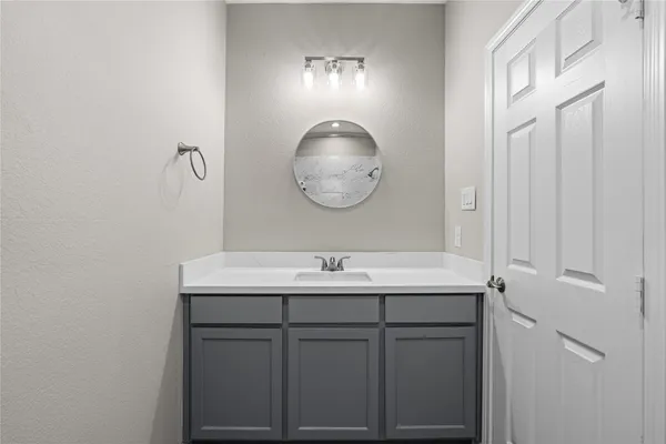 $1,715 | 142 Calloway Street, Unit A, Houston, TX 77029