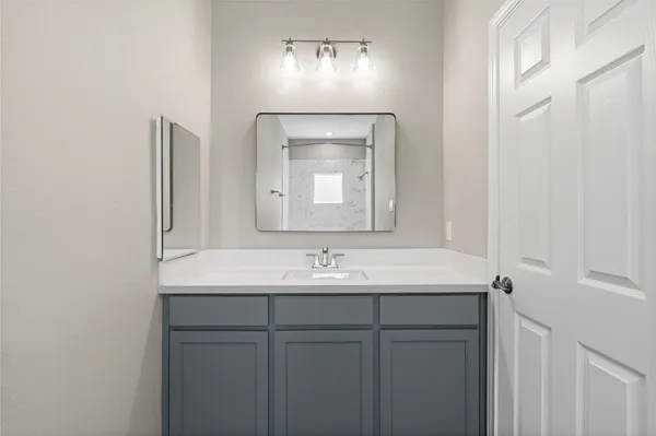 $1,715 | 142 Calloway Street, Unit A, Houston, TX 77029