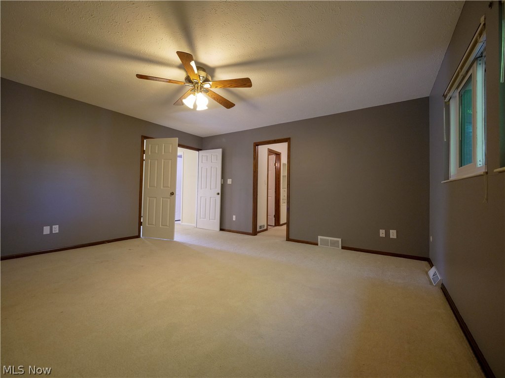 22542 Center Ridge Road, Unit B Rocky River, OH 44116 - Photo 19 of 28 Gallery Image 19