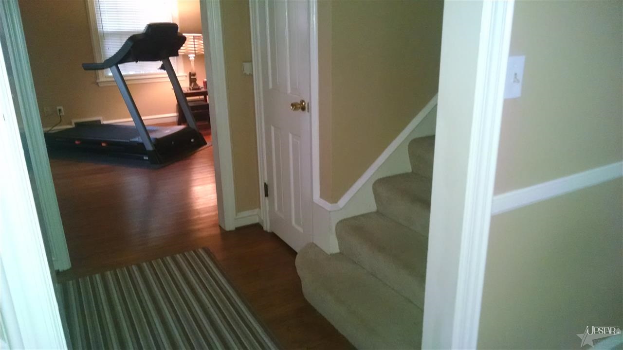 1505 Hickory Street Fort Wayne, IN 46802 - Photo 2 of 20 Gallery Image 2