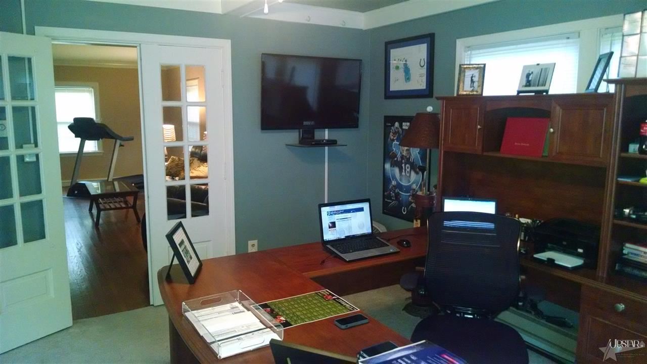 1505 Hickory Street Fort Wayne, IN 46802 - Photo 5 of 20 Gallery Image 5