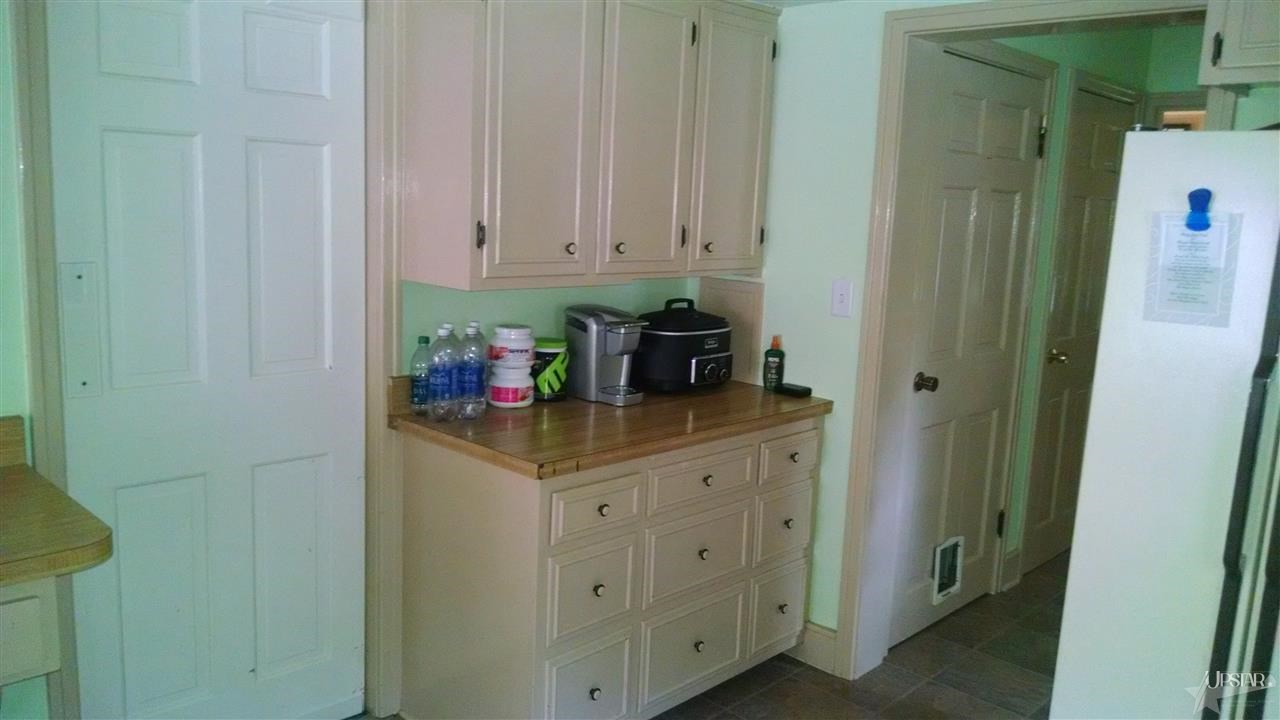 1505 Hickory Street Fort Wayne, IN 46802 - Photo 8 of 20 Gallery Image 8