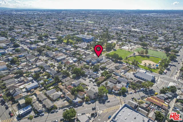 $1,590,000 | 431 East 41st Place, Los Angeles, CA 90011