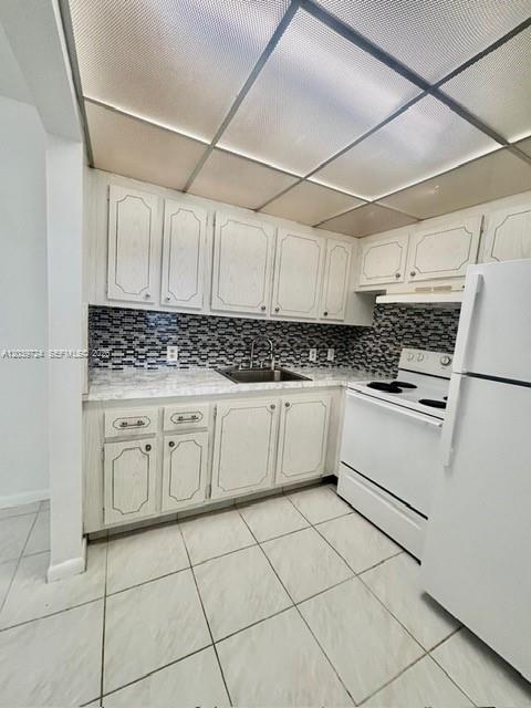 202 Mansfield East, Unit E Boca Raton, FL 33434 - Photo 4 of 12