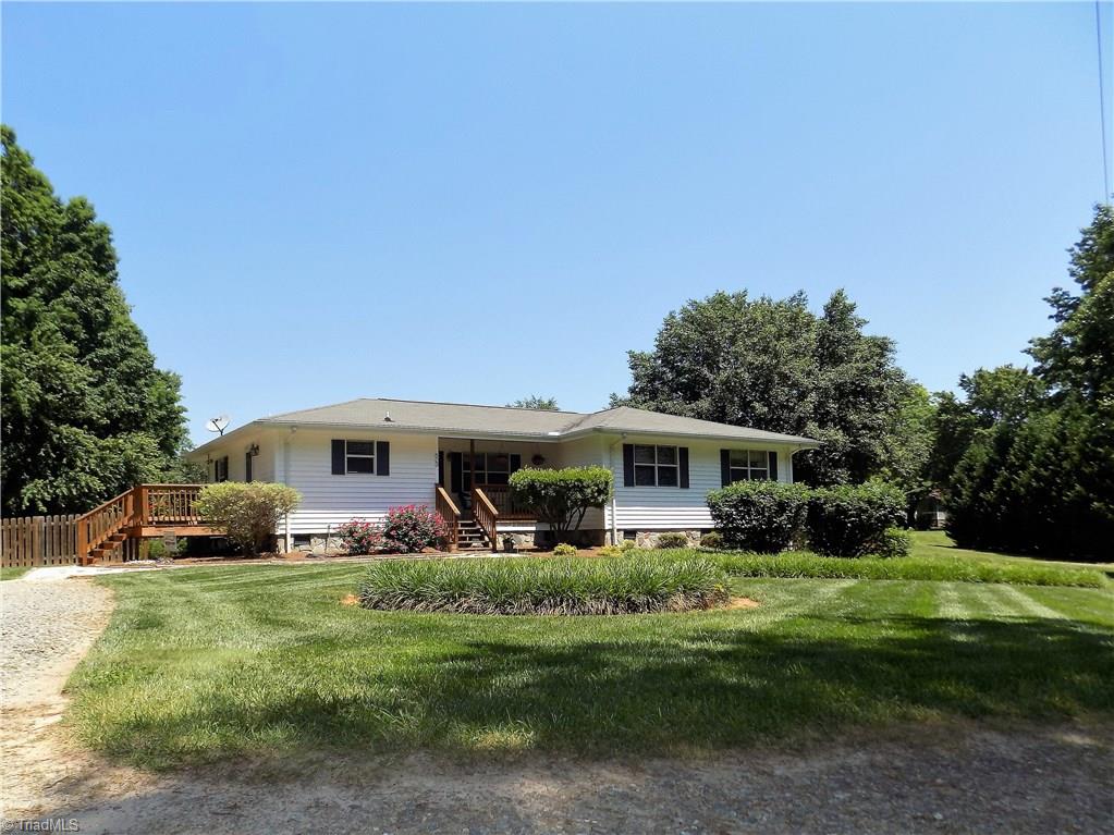 829 Bennett Farm Road Stokesdale, NC 27357 - Photo 8 of 24 Gallery Image 8