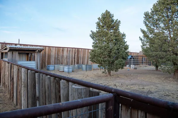 $750,000 | 7811 North County Road 1540, Shallowater, TX 79363