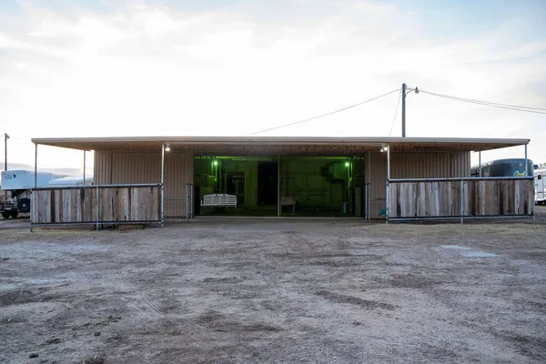 $750,000 | 7811 North County Road 1540, Shallowater, TX 79363