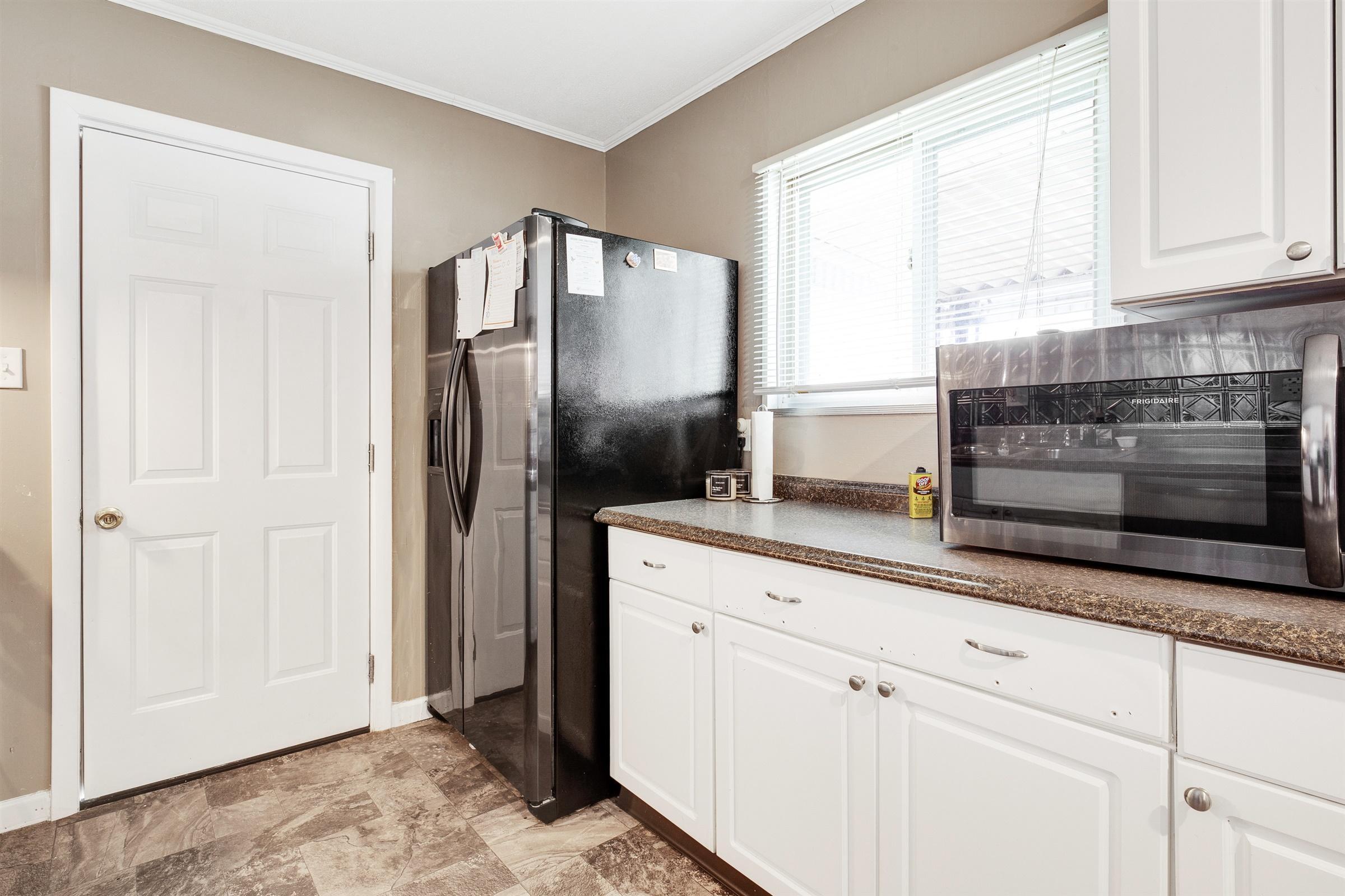 4894 Justin Road Columbus, OH 43227 - Photo 11 of 28 Gallery Image 11