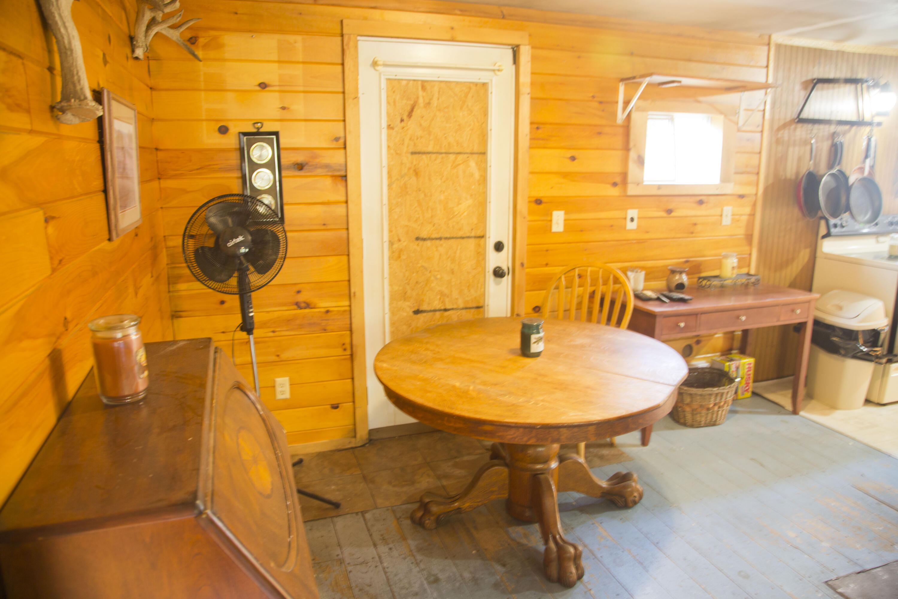 133 West Old Main Road Lowell, ME 04493 - Photo 11 of 42 Dining area
