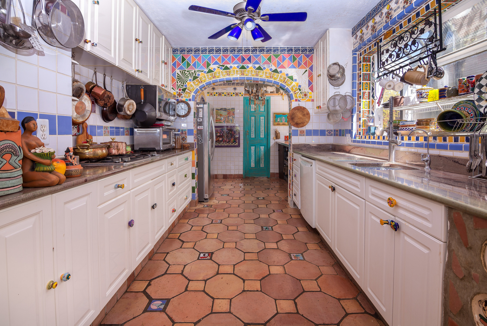 1455 West Roscoe Street Chicago, IL 60657 - Photo 6 of 31