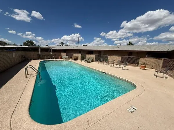 $1,375 | 2617 North 48th Street, Unit 4, Phoenix, AZ 85008