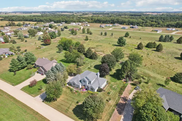 $575,000 | N4142 Eagle Drive, Brodhead, WI 53520