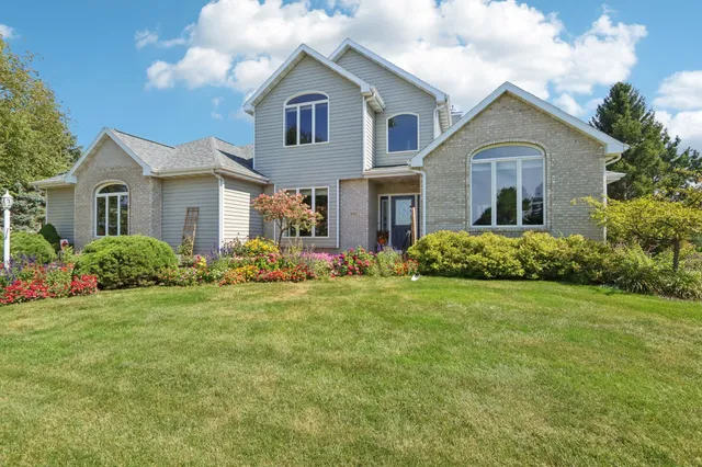 $575,000 | N4142 Eagle Drive, Brodhead, WI 53520