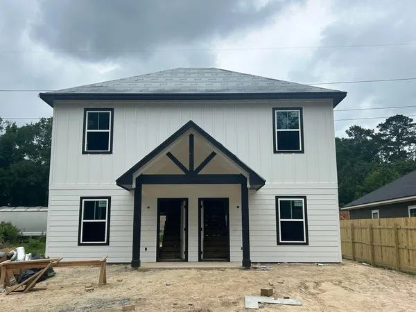 $1,575 | 9984 Golden Lane, Lumberton, TX 77657