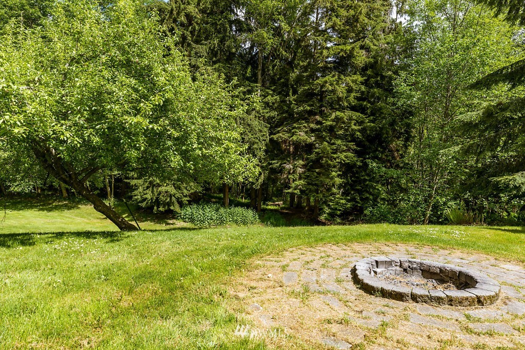 1275 Silver Lake Road Oak Harbor, WA 98277 - Photo 21 of 25 Gallery Image 21