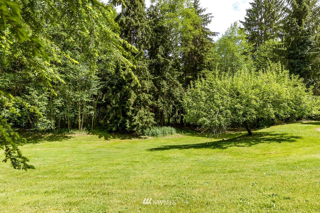 1275 Silver Lake Road Oak Harbor, WA 98277 - Photo 22 of 25 Gallery Image 22