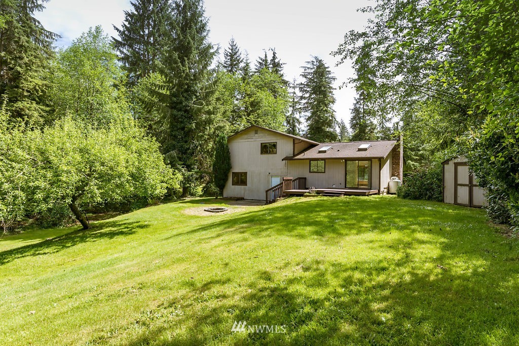 1275 Silver Lake Road Oak Harbor, WA 98277 - Photo 23 of 25 Gallery Image 23