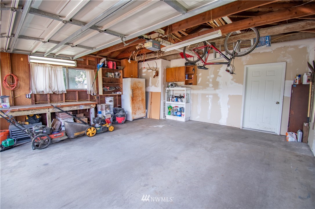 275 Jacobson Road Cathlamet, WA 98612 - Photo 19 of 25 Gallery Image 19