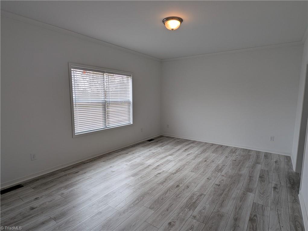 2196 Meadow Ridge Road Burlington, NC 27217 - Photo 12 of 34 Gallery Image 12
