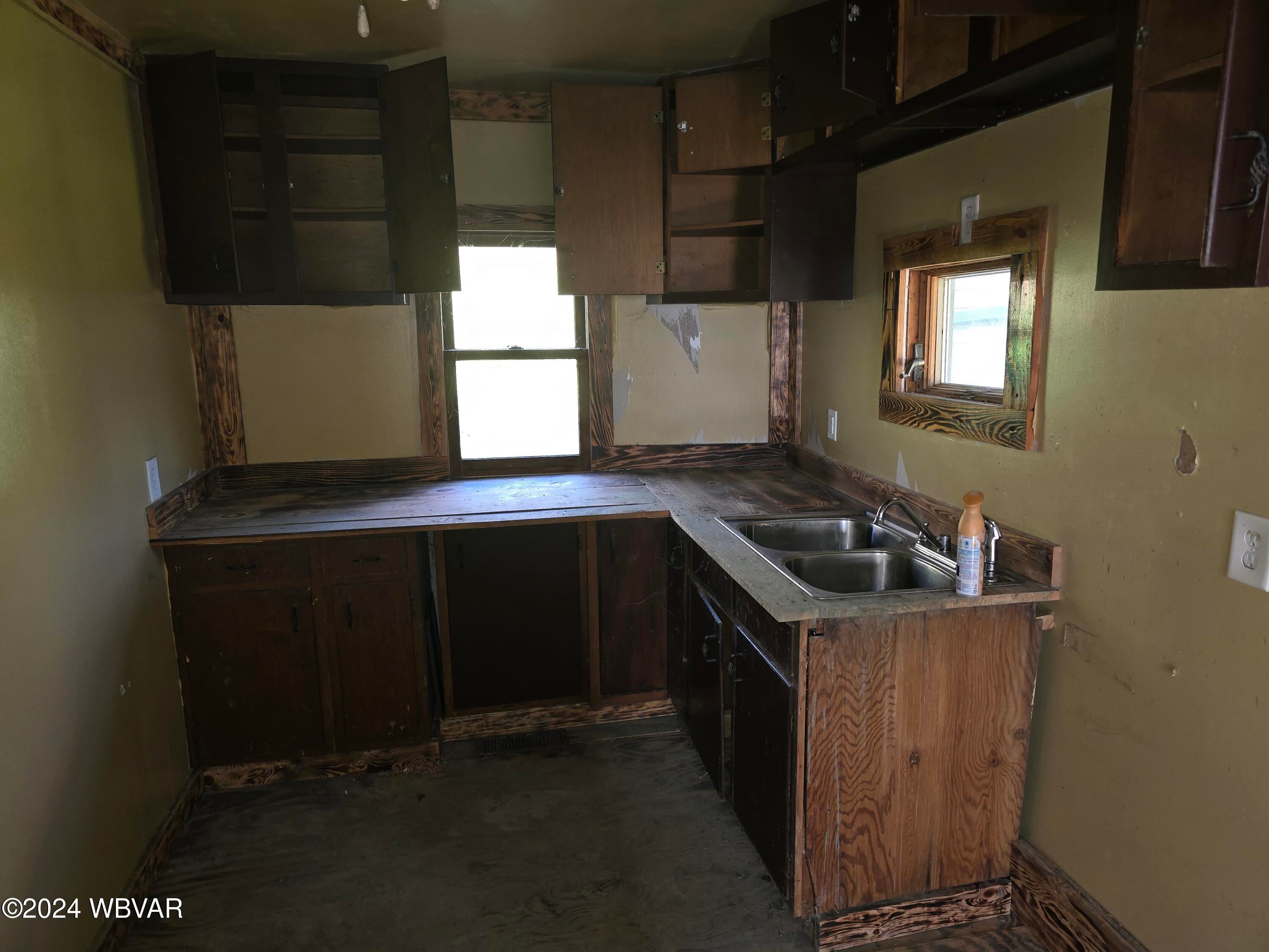 923 Summer Mountain Road Loganton, PA 17747 - Photo 10 of 52 20241017_112443