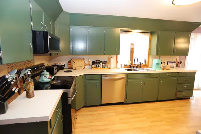 $268,900 | 127 Sloan Street, Newport, VT 05855