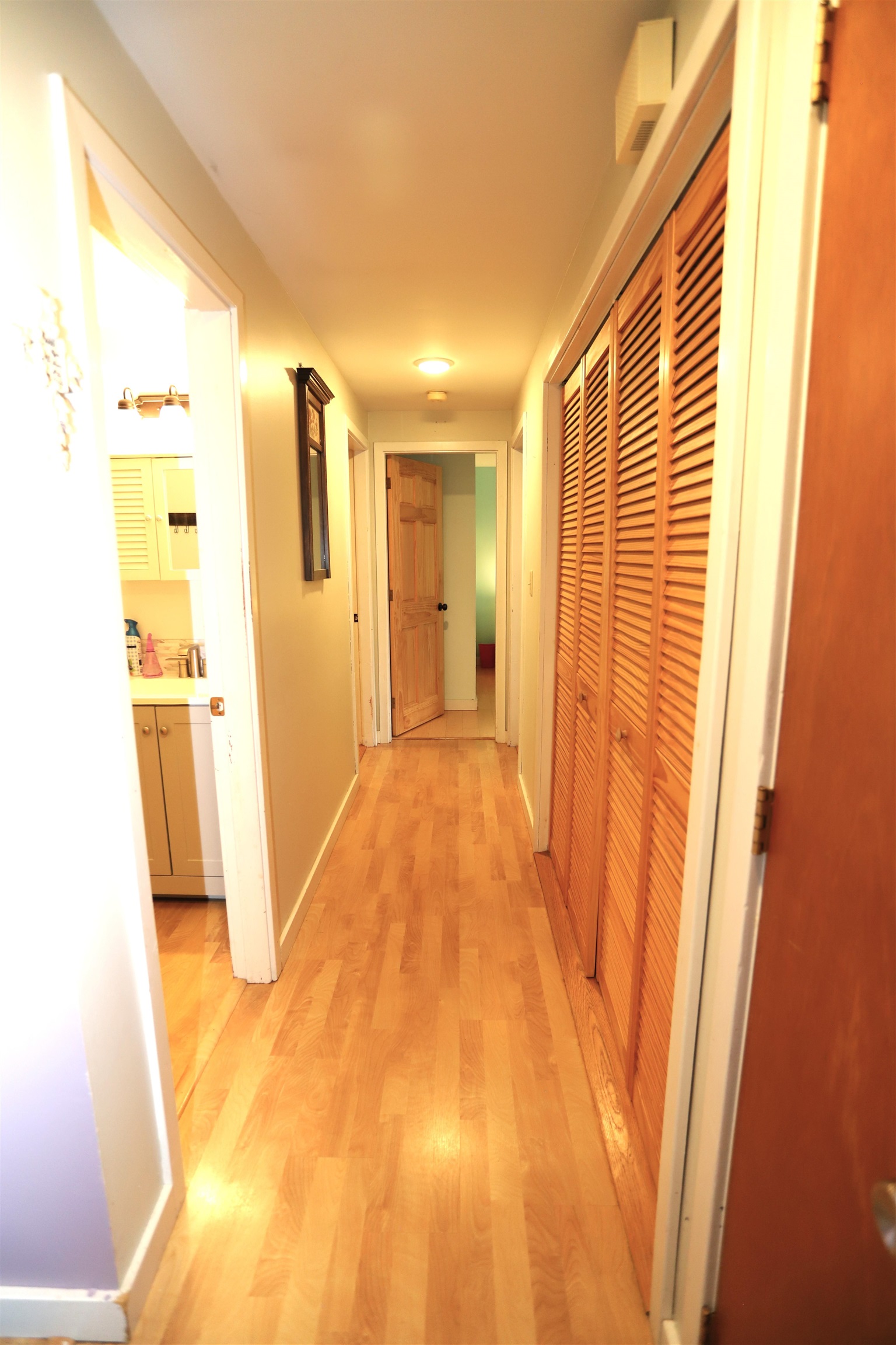 127 Sloan Street Newport, VT 05855 - Photo 25 of 43