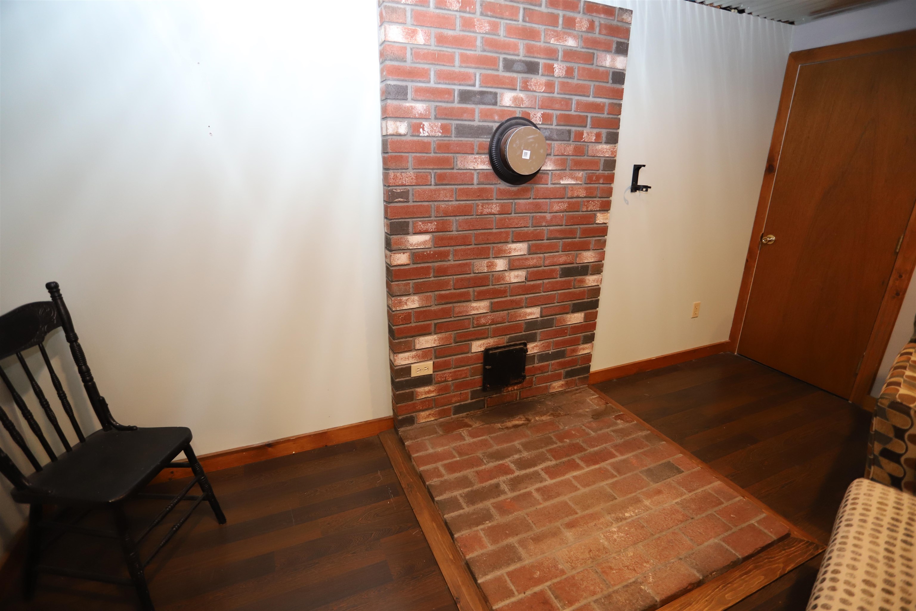 127 Sloan Street Newport, VT 05855 - Photo 30 of 43