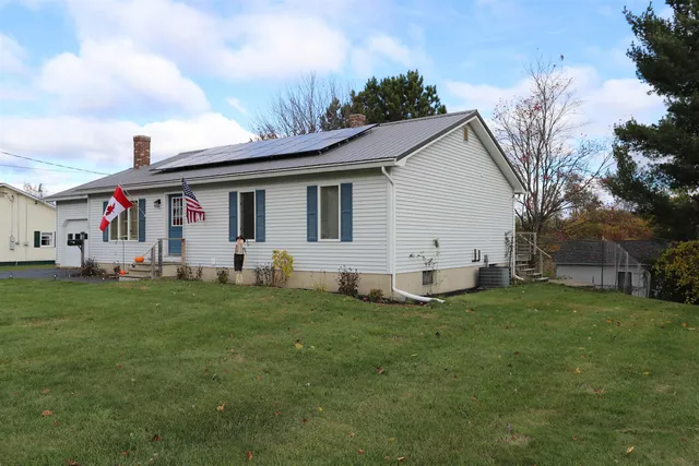 $275,000 | 127 Sloan Street, Newport, VT 05855