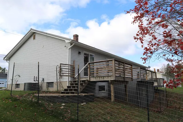 $275,000 | 127 Sloan Street, Newport, VT 05855