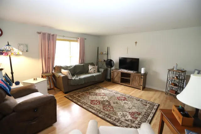 $275,000 | 127 Sloan Street, Newport, VT 05855