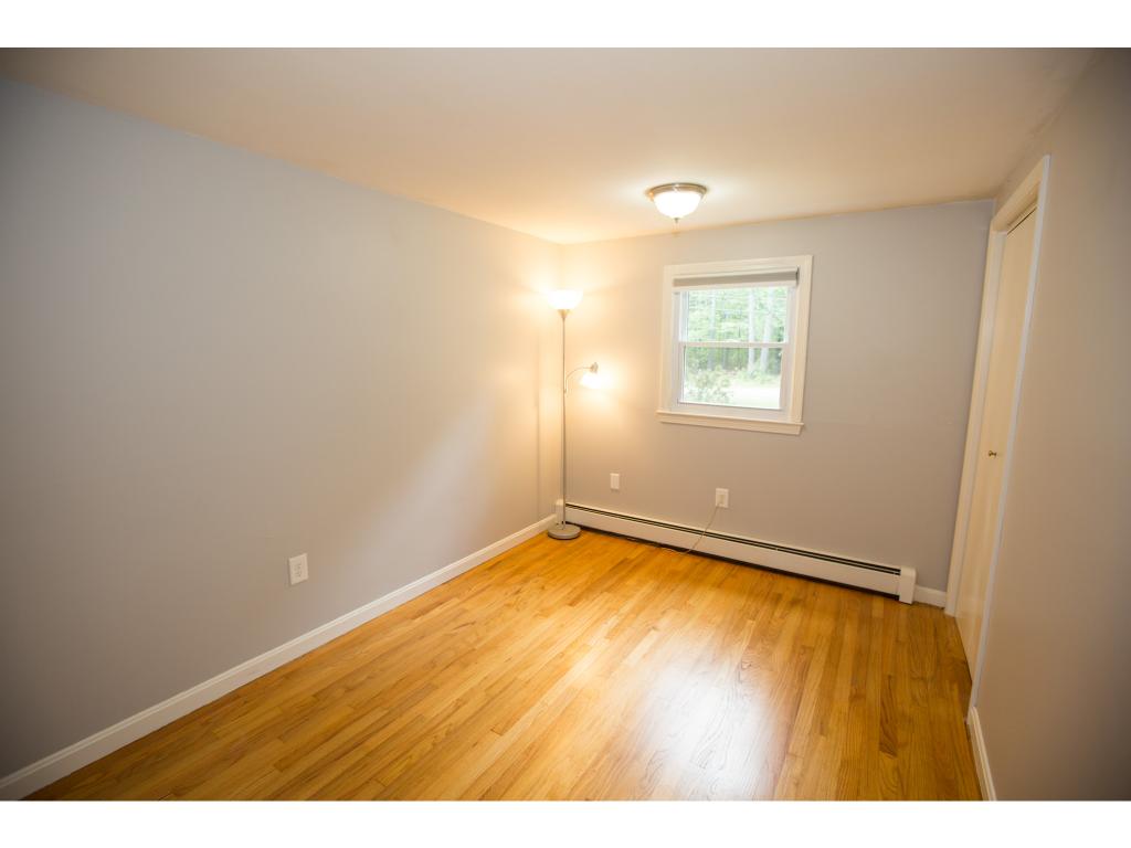 163 Baboosic Lake Road Merrimack, NH 03054 - Photo 12 of 20