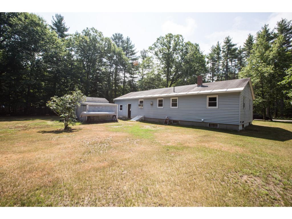 163 Baboosic Lake Road Merrimack, NH 03054 - Photo 3 of 20