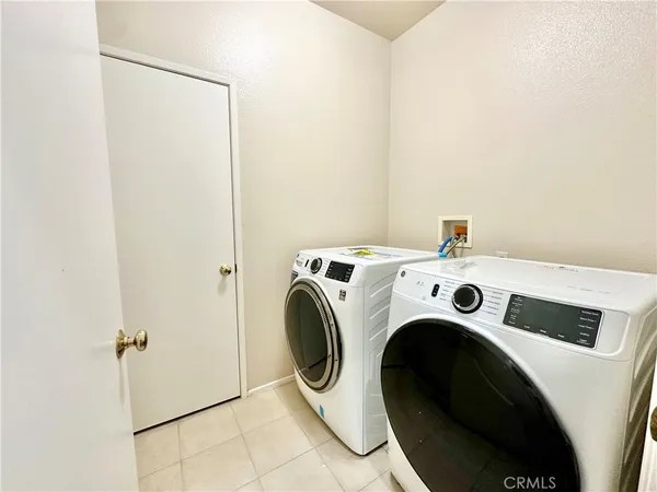 $3,950 | 4680 Trailmore Court, Riverside, CA 92505