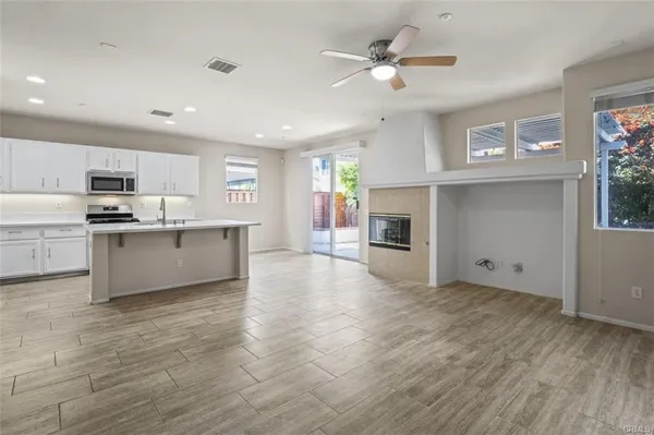 $3,950 | 4680 Trailmore Court, Riverside, CA 92505