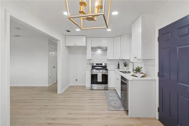 $189,000 | 2113 Doleac Street, Harvey, LA 70058