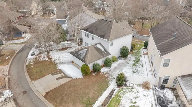 $2,850 | 9235 Island Overlook Court, Cornelius, NC 28031