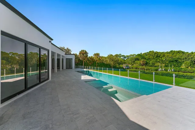 $7,775,000 | 8309 Southeast Rivers Edge Street, Jupiter, FL 33458