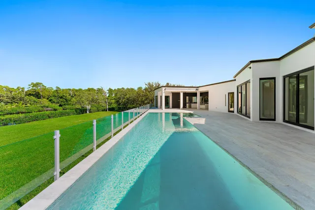 $7,775,000 | 8309 Southeast Rivers Edge Street, Jupiter, FL 33458