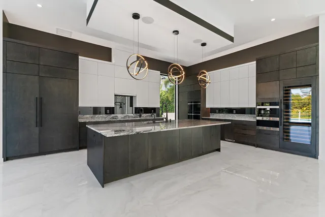 $7,775,000 | 8309 Southeast Rivers Edge Street, Jupiter, FL 33458