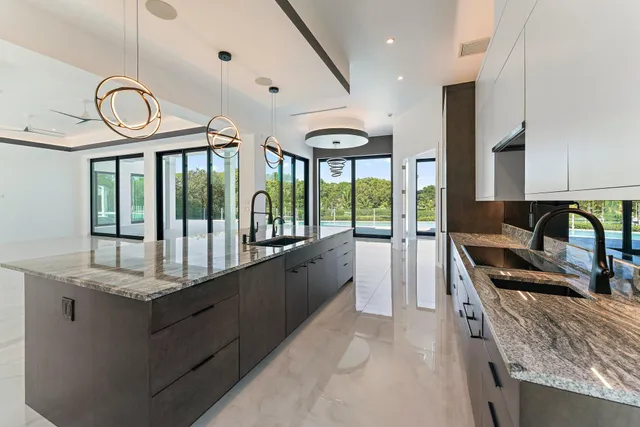 $7,775,000 | 8309 Southeast Rivers Edge Street, Jupiter, FL 33458